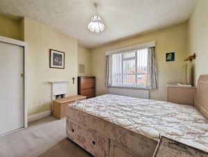 Photo 5- click for photo gallery